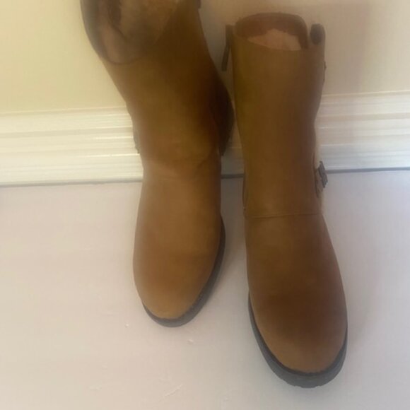 UGG NIELS WATER RESISTAN WOMEN BOOTS LEATHER CHESTNUT Size 11 - Picture 6 of 13